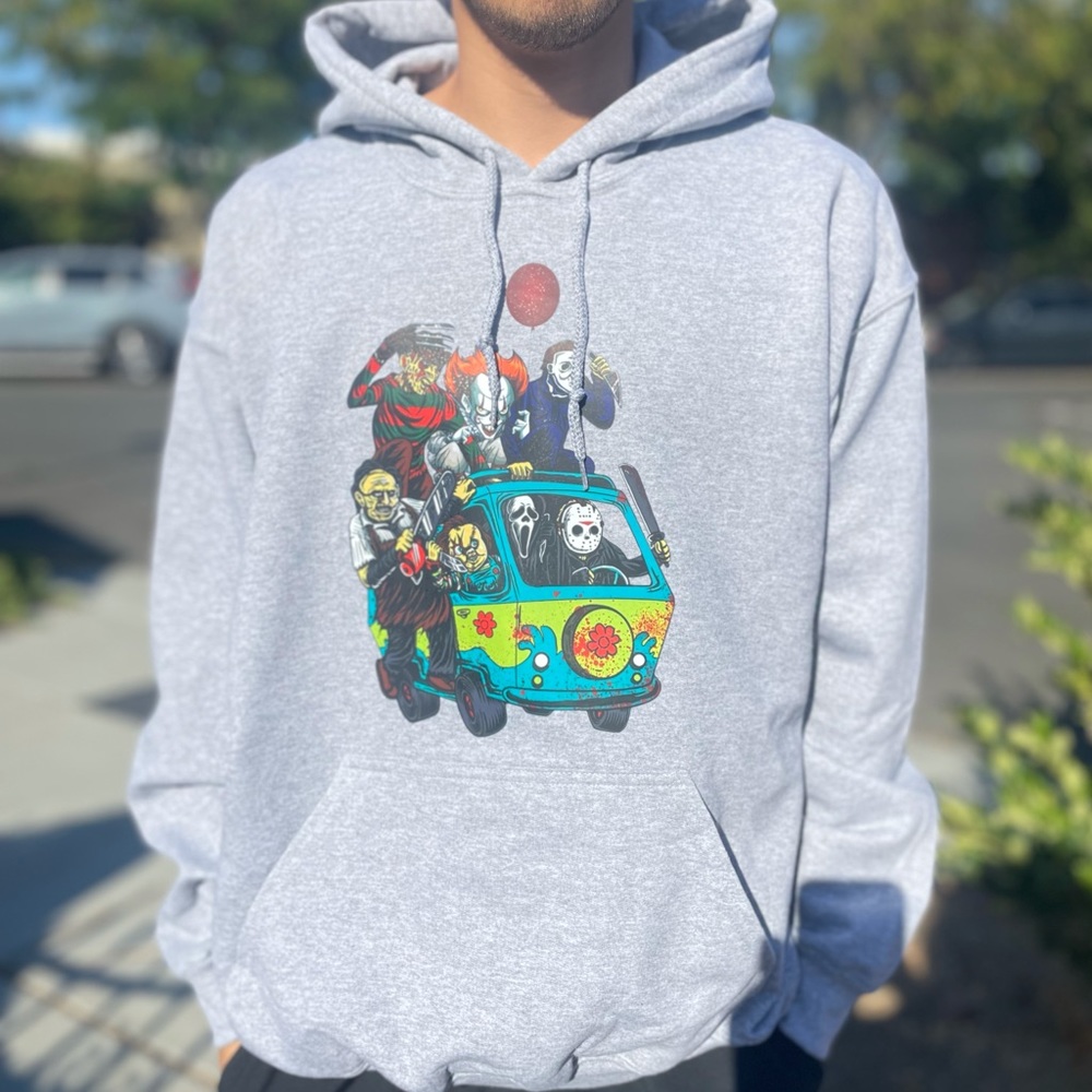 Unisex Large Grey Gildan Hoodie, Horror Movie Friends In Scooby-Doo Van